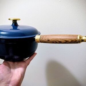 Blue Ceramic Cast Iron Saucepan with Wood-Grain Handle